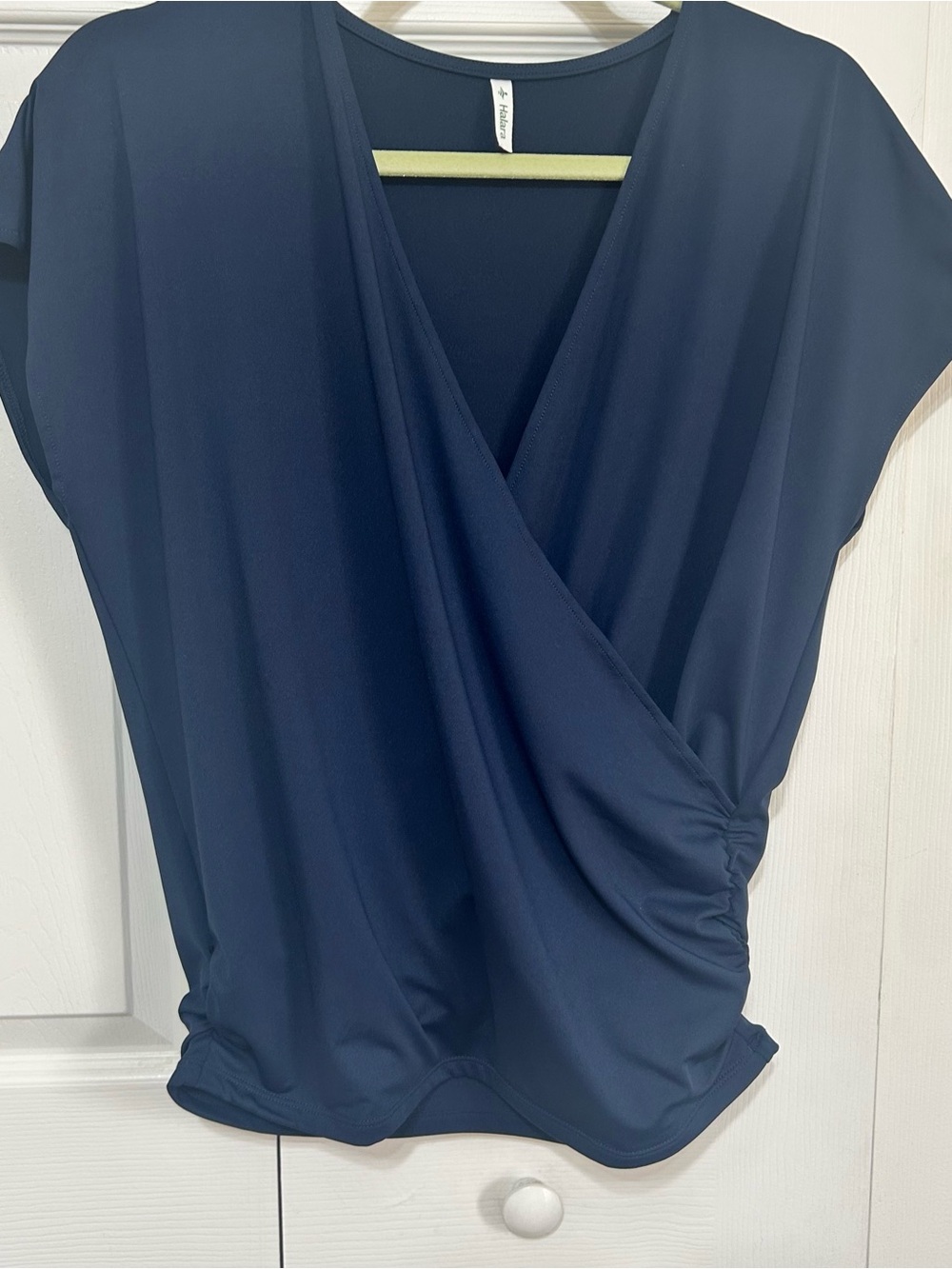 NWT Halara Women’s Navy wrap Short Sleeve Top Sz M Leisure Shirt active wear